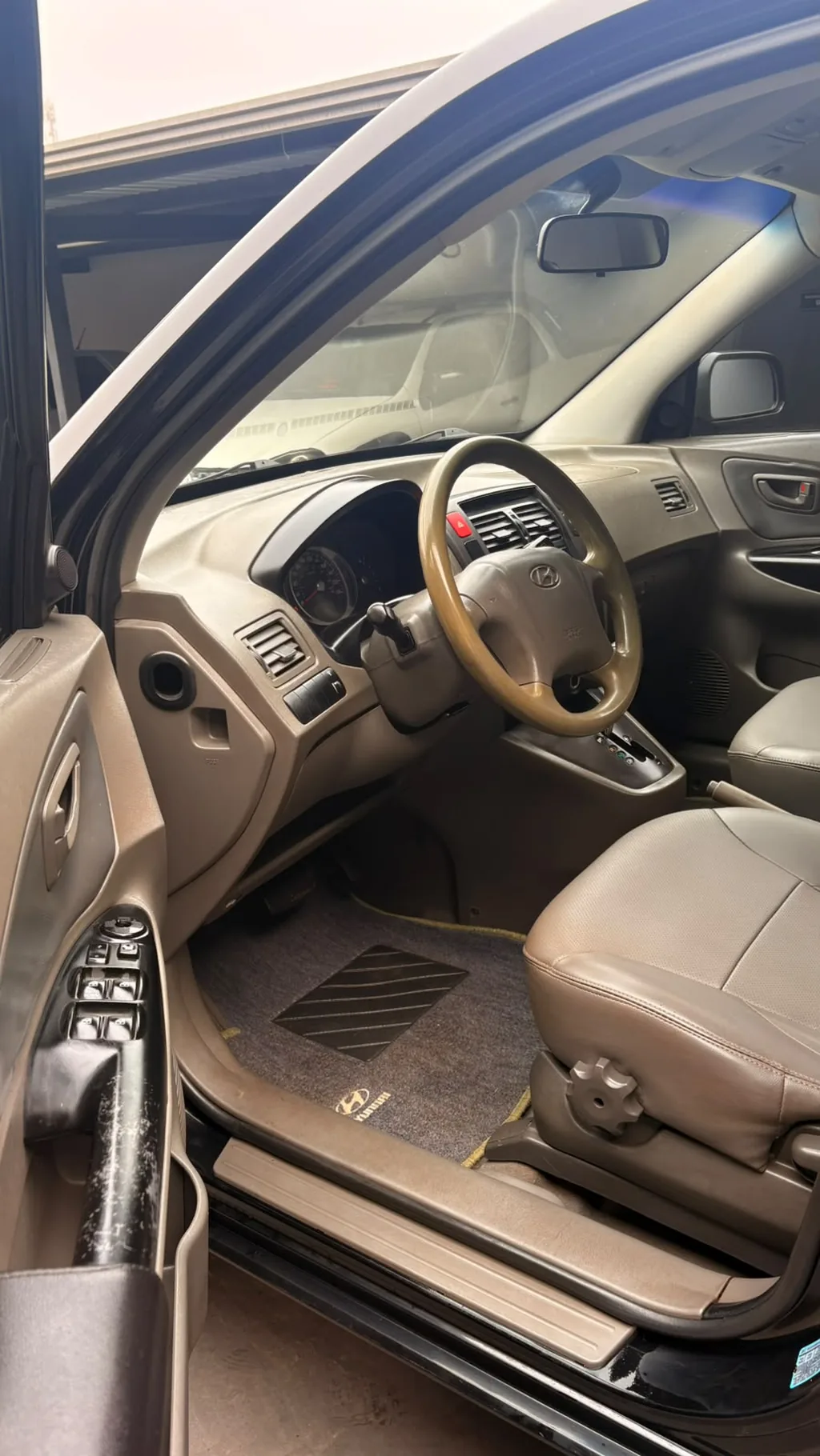 Hyundai Tucson GL 2.0 — foto 2