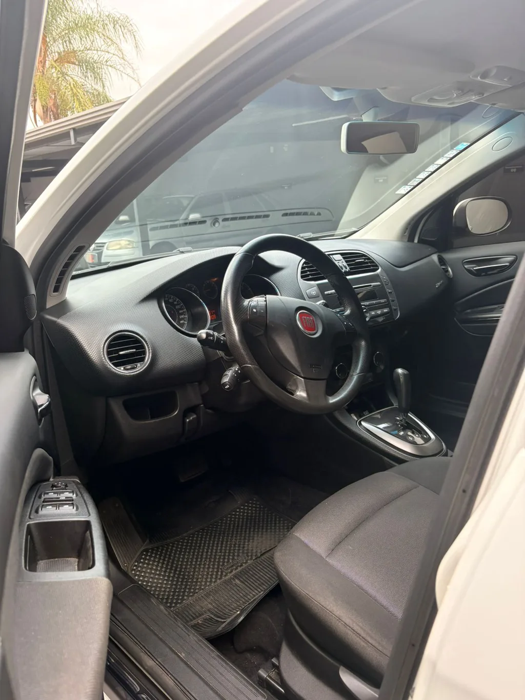 Fiat Bravo Essence 1.8 Flex Dualogic — foto 3