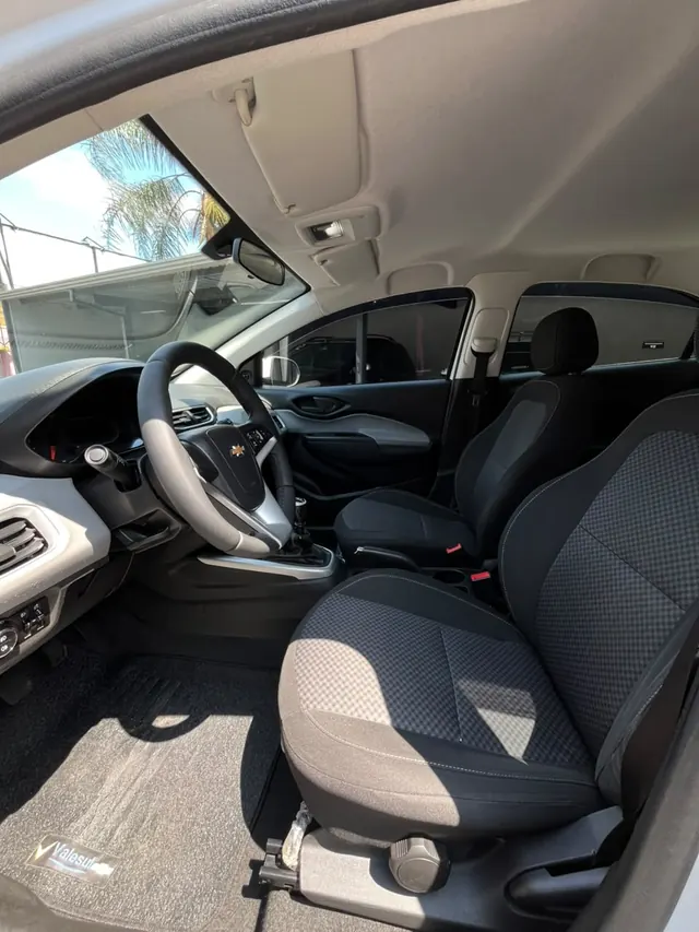 Chevrolet Onix LT 1.4 — foto 4
