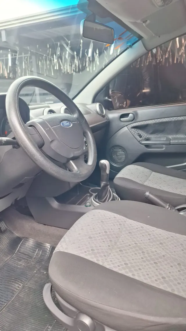 Ford Fiesta SE 1.6 Flex 8V — foto 4