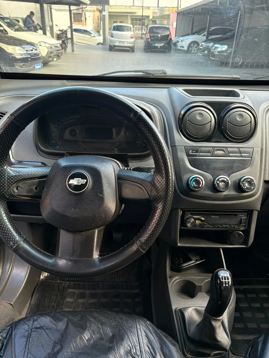 Chevrolet Montana LS 1.4 Flex — foto 5