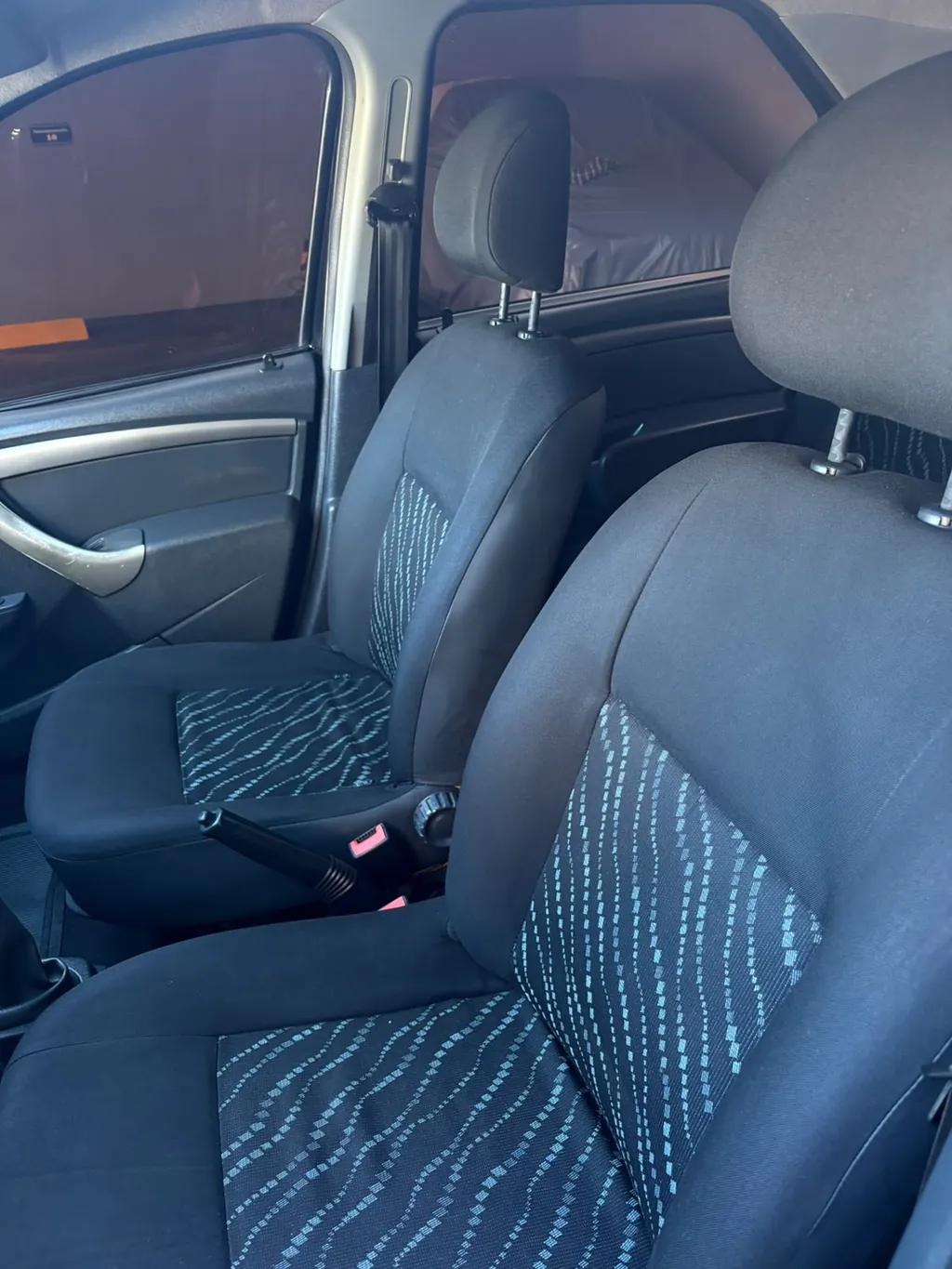 Renault Logan 1.0 Flex — foto 5
