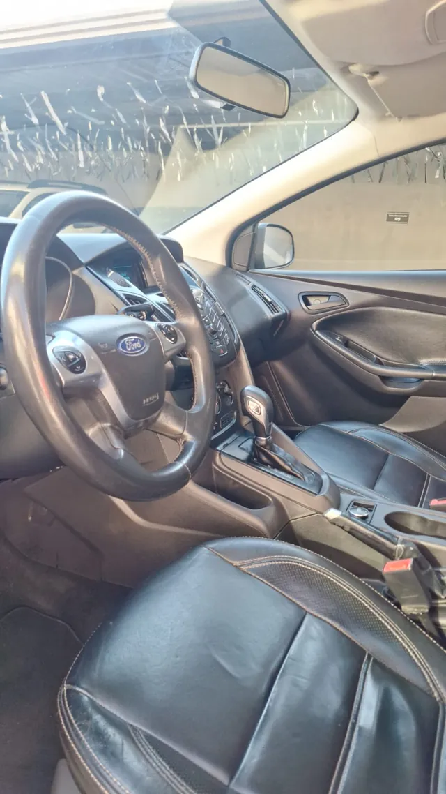 Ford Focus SE 1.6 Flex — foto 5