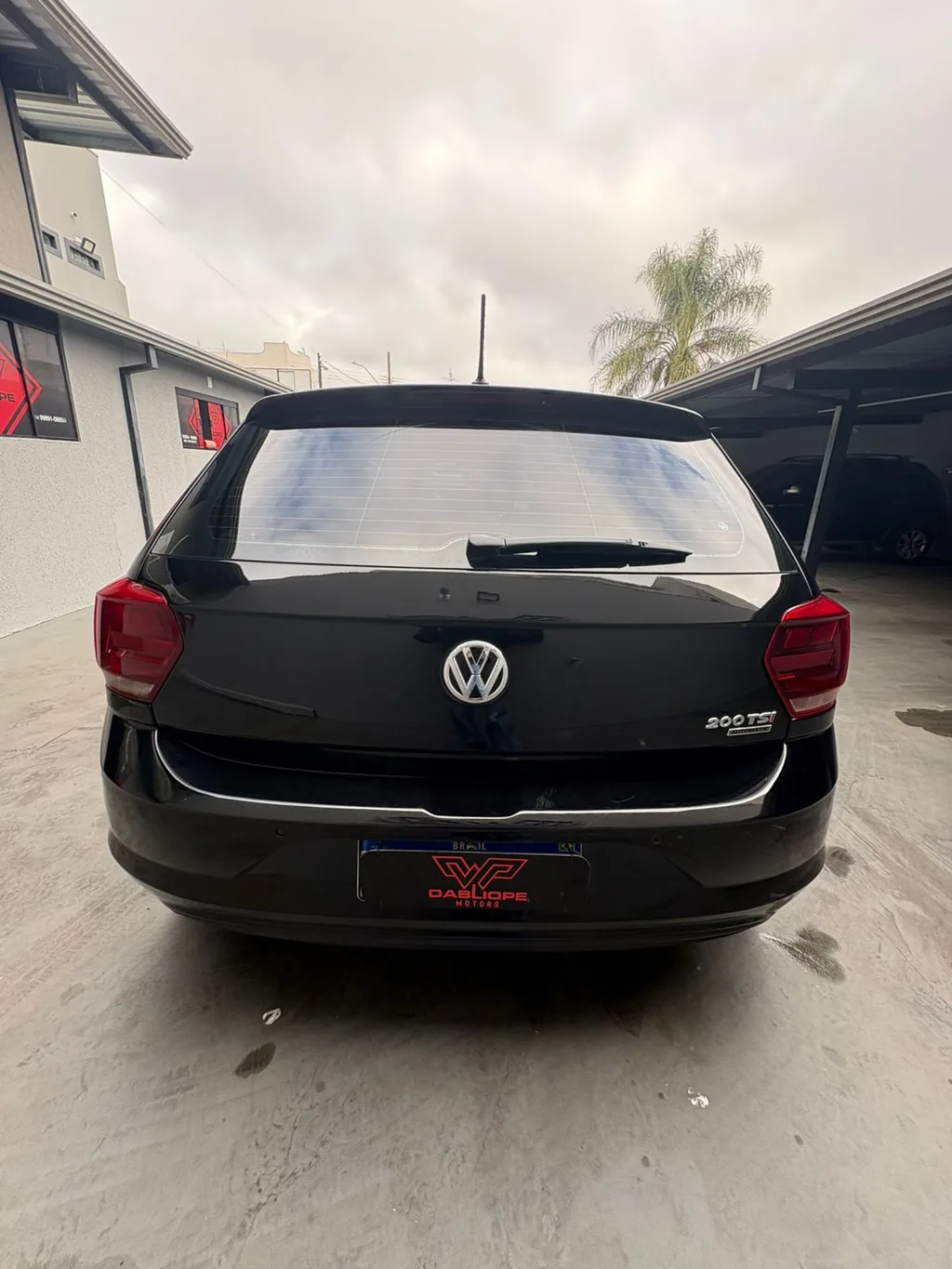 Volkswagen Polo Comfortline 200 TSI — foto 9