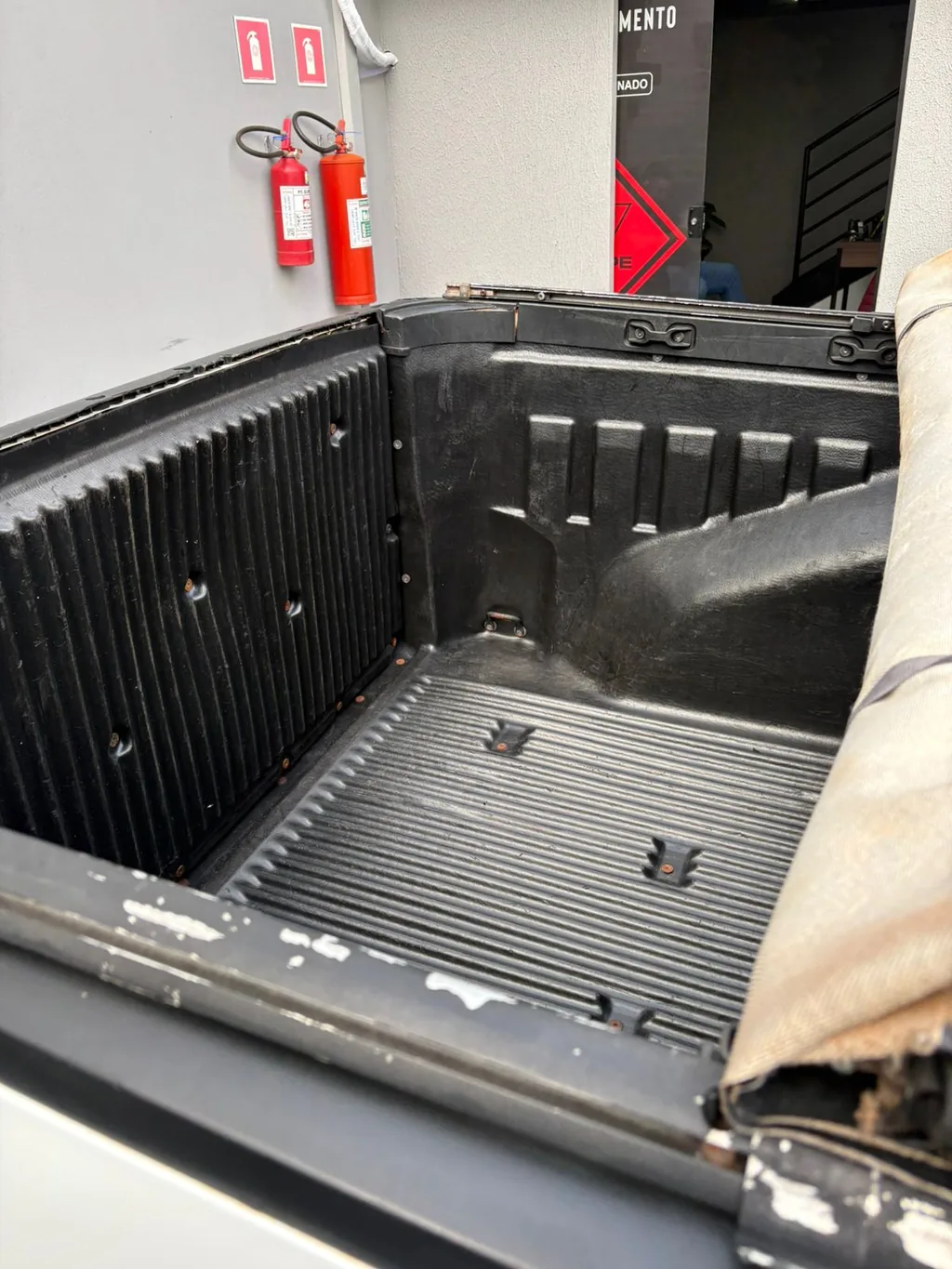 Fiat Strada Adventure Cabine Dupla 1.8 Flex — foto 9