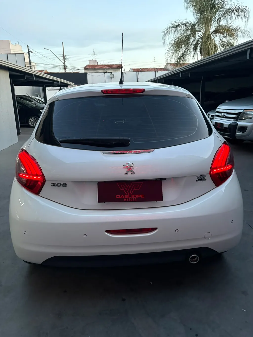 Peugeot 208 Griffe 1.6 Flex 16V Automático — foto 13